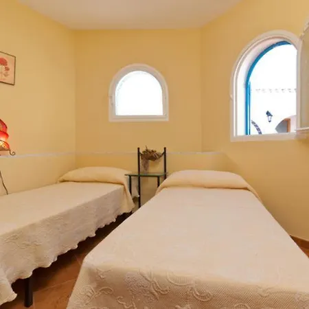In Velez Malaga Malaga 103073 מלון 2*