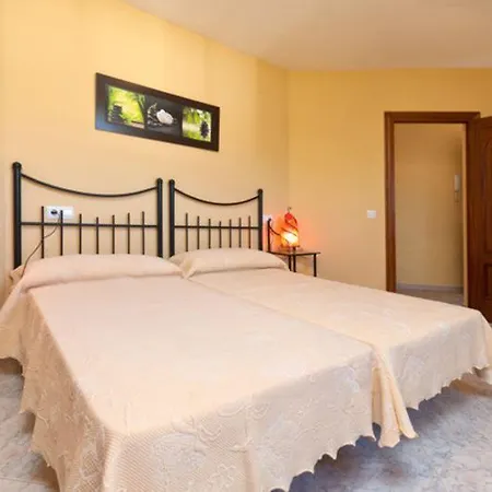 In Velez Malaga Malaga 103073 מלון